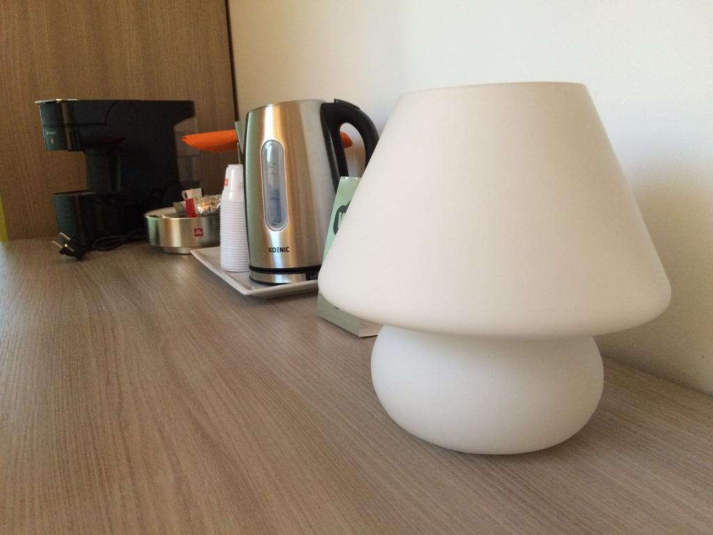 ホテルエンジョイ ミラノ 部屋 写真