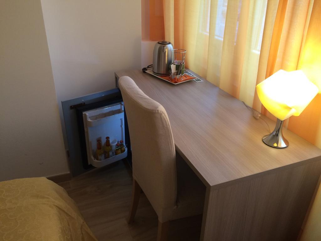 ホテルエンジョイ ミラノ 部屋 写真