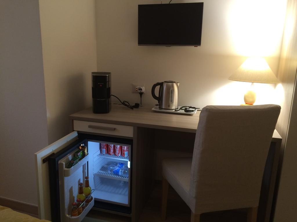 ホテルエンジョイ ミラノ 部屋 写真